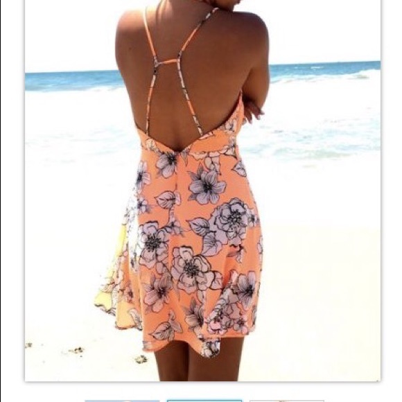 Dainty Hooligan Dresses - Picture 3 of 5